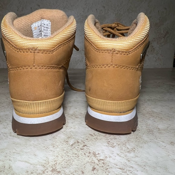 Timberlands - Picture 5 of 6